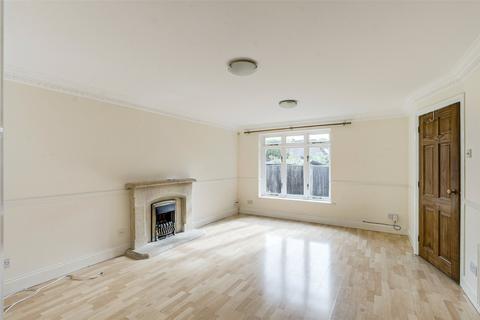 3 bedroom end of terrace house for sale, High Street, Findon, Worthing, West Sussex, BN14