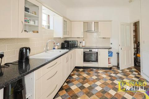 3 bedroom detached bungalow for sale, Sandy Lane, Chadwell St Mary RM16