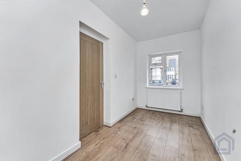6 bedroom semi-detached house for sale, Birmingham B28