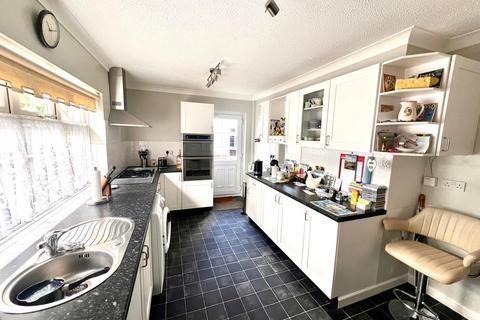undefined, Lowdells Lane, East Grinstead, RH19
