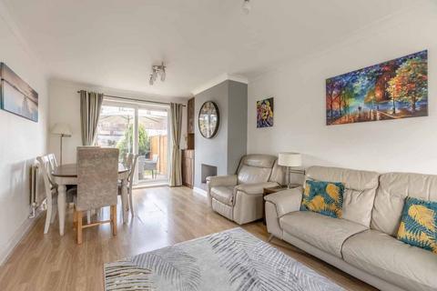 3 bedroom semi-detached house for sale, Francis Way, Slough SL1