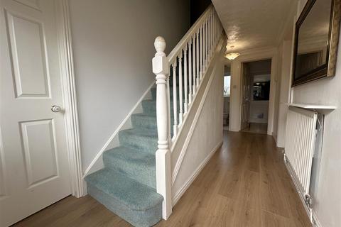 4 bedroom detached house for sale, Provis Mead, Chippenham
