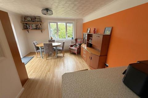 4 bedroom detached house for sale, Provis Mead, Chippenham