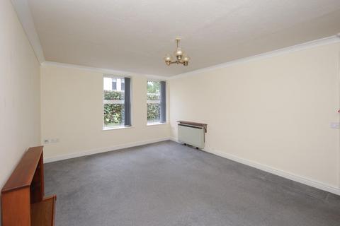 2 bedroom retirement property for sale, Oakfield House, Binswood Avenue, Leamington Spa