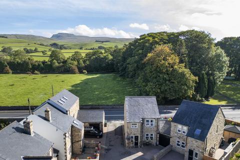 3 bedroom link detached house for sale, 1 Gill View, Ingleton