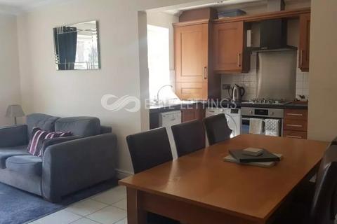 3 bedroom apartment to rent, Christchurch Road, Bournemouth BH1