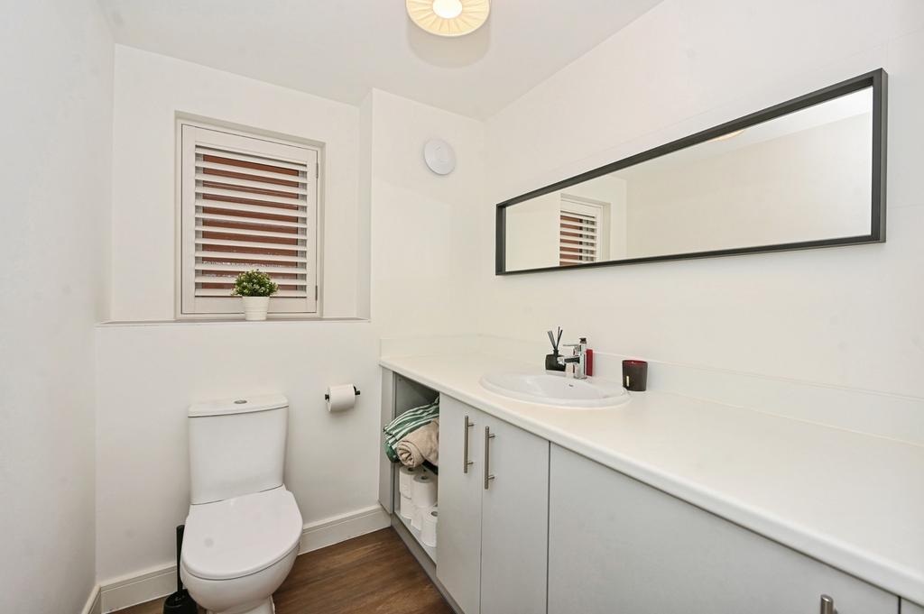 Cloakroom/Utility