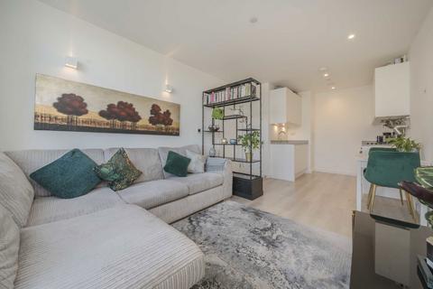 1 bedroom flat for sale, Bollo Lane, London W4