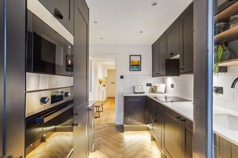 1 bedroom apartment for sale, Schubert Road, Putney, London, SW15