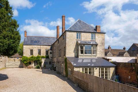 undefined, Querns Lane, Cirencester, Gloucestershire
