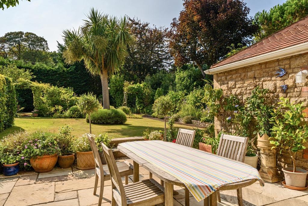 Dining terrace