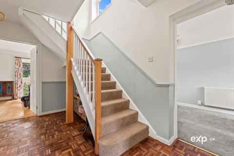 undefined, The Heyes, Nottingham NG15