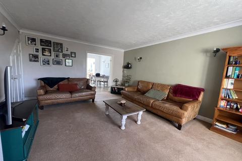 3 bedroom detached house for sale, Hereford Road, Abergavenny, NP7
