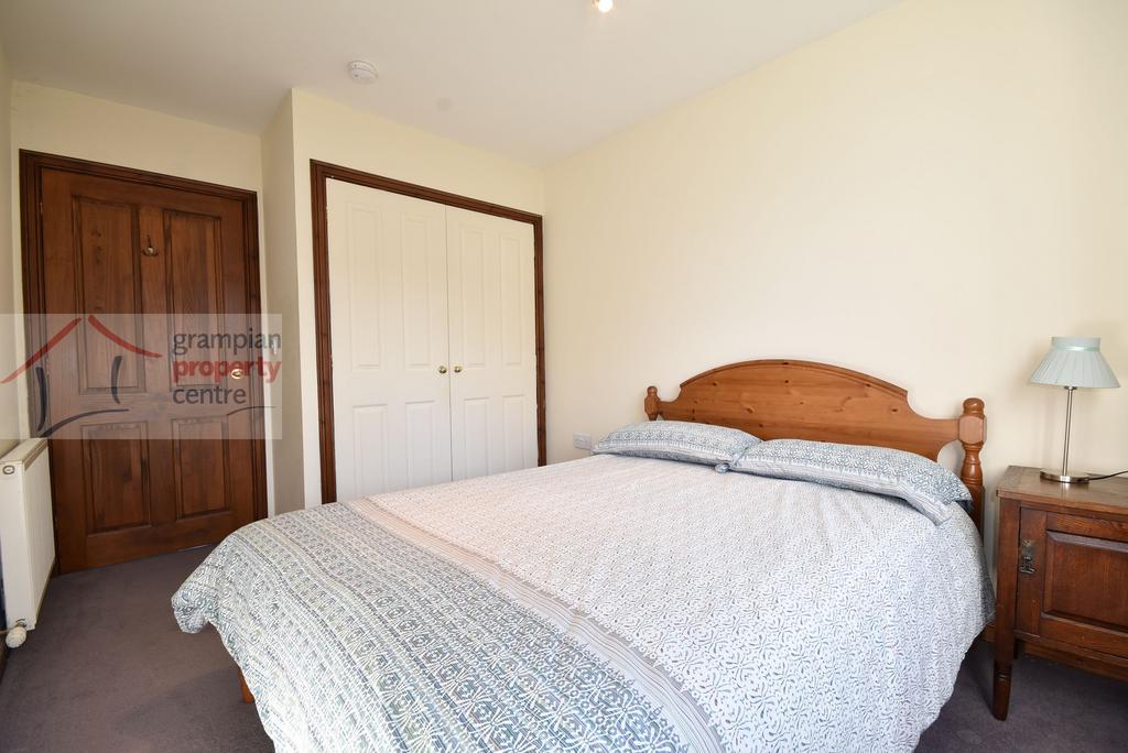 Bed 5 ground floor .JPG