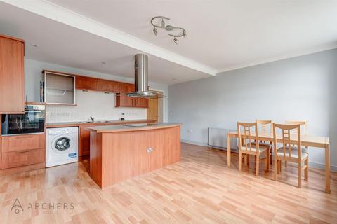 2 bedroom apartment for sale, Holyrood Avenue, Lodge Moor, Sheffield