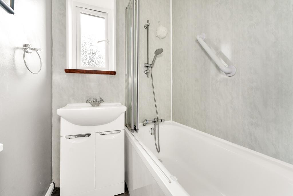 152 Milton Road, Cambridge 9.JPG