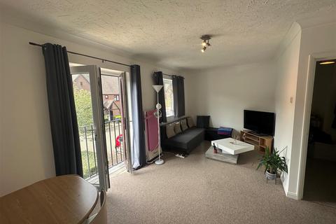 undefined, Willow Court, Chichester