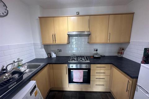 undefined, Willow Court, Chichester