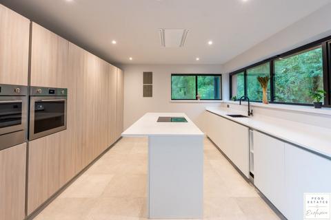 4 bedroom detached house for sale, Southshore, Seaton