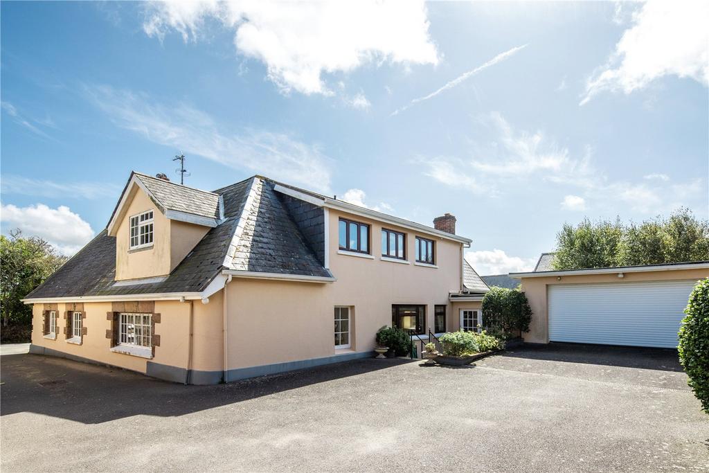 Driveway/Parking