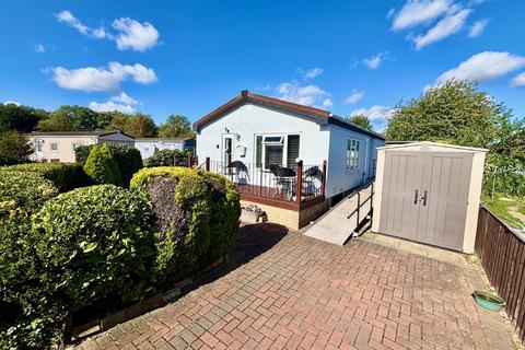 undefined, Penton Park, Chertsey, Surrey, KT16