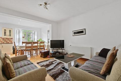 4 bedroom semi-detached house for sale, Dollis Hill Lane, London, NW2