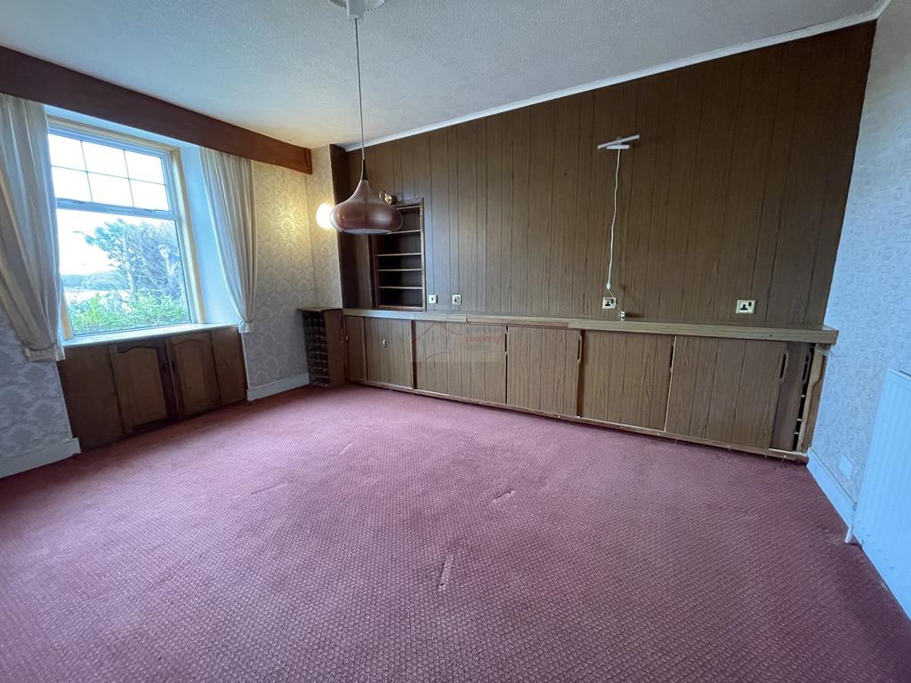 Bedroom 1a.JPG