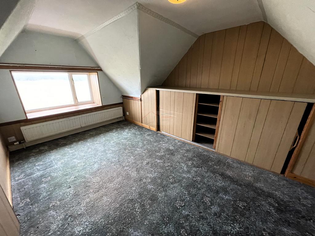 Bedroom 5.JPG