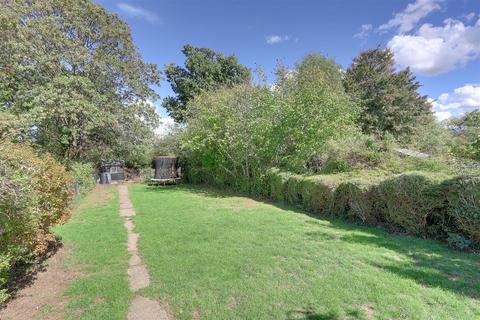 undefined, Dinglewell, Hucclecote