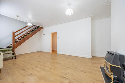 3 bedroom chalet for sale, NORTH CRESCENT, Southend-On-Sea