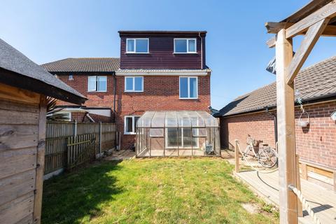 undefined, Blenheim Avenue, Martham