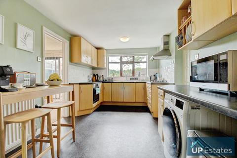 undefined, Larkfield Way, Allesley Green, Coventry