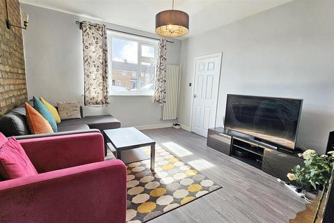 3 bedroom semi-detached house for sale, Dominion Road, Leicester