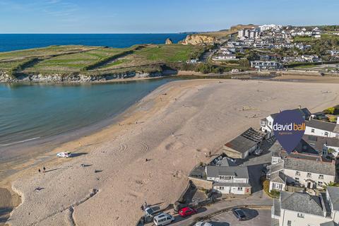 2 bedroom cottage for sale, Porth Bean Road, Newquay TR7