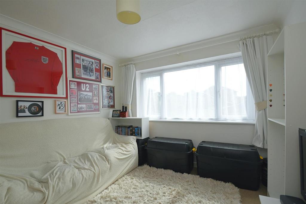 Resized Lounge.jpg
