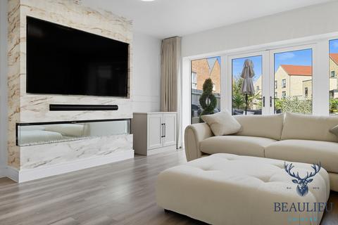 3 bedroom detached house for sale, Beaulieu Park CM1
