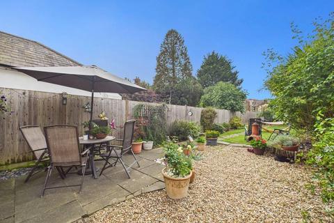 undefined, Cromwell Road, Feltham, Middlesex, TW13