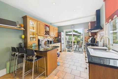 undefined, Cromwell Road, Feltham, Middlesex, TW13