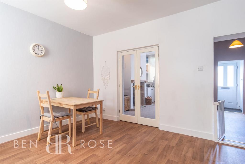 Dining Room/Entrance Hall