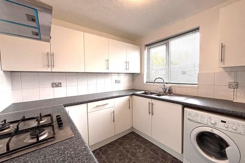 undefined, Charminster Close, Swindon SN3