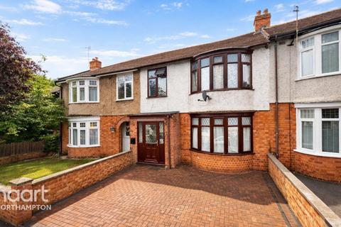 Peverels Way, Northampton