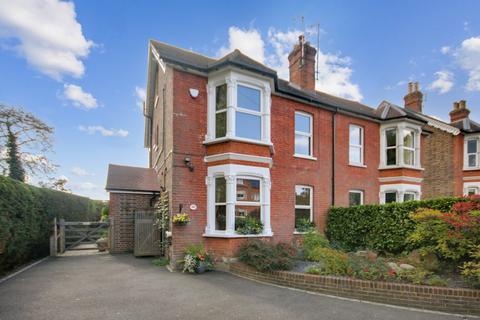 undefined, Town Hill, Lingfield, RH7