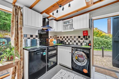 1 bedroom detached house for sale, Gorsey Bank, Wirksworth DE4