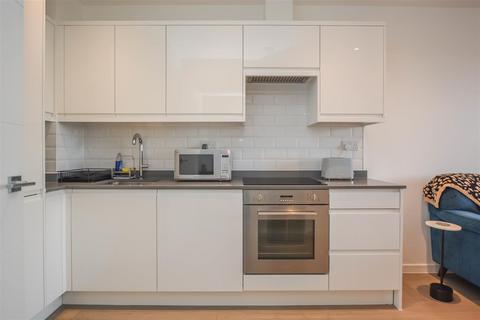 1 bedroom apartment for sale, Hubert Road, Brentwood