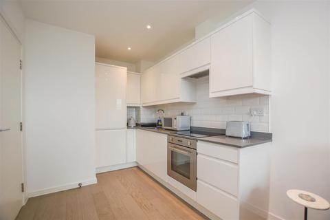 1 bedroom apartment for sale, Hubert Road, Brentwood