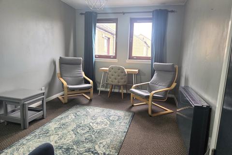 1 bedroom flat to rent, Coxfield, Edinburgh EH11