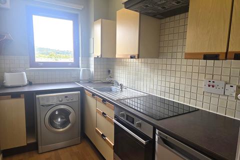 1 bedroom flat to rent, Coxfield, Edinburgh EH11