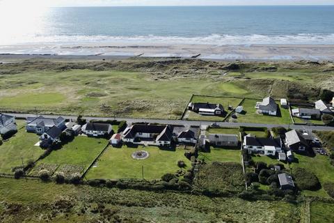 undefined, Ynyslas, Borth SY24