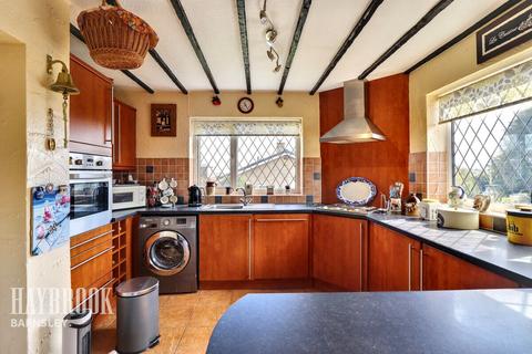 2 bedroom detached bungalow for sale, Primrose Way, Hoyland