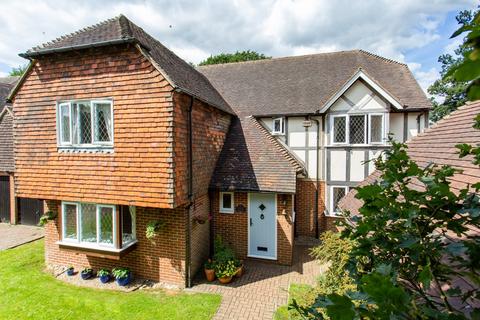 5 bedroom detached house for sale, Old Rectory Close, Ashford, TN25
